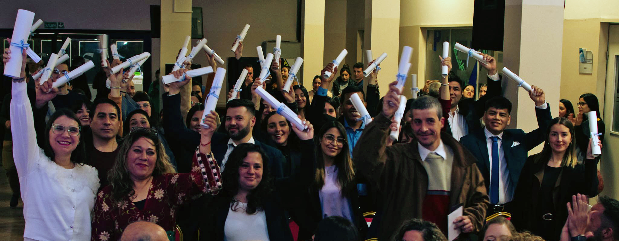 Colación de Grado y Pregrado en la UPE: Celebración y Reconocimiento