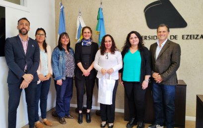 La UPE recibe visita internacional de la Universidad del Caribe (México)