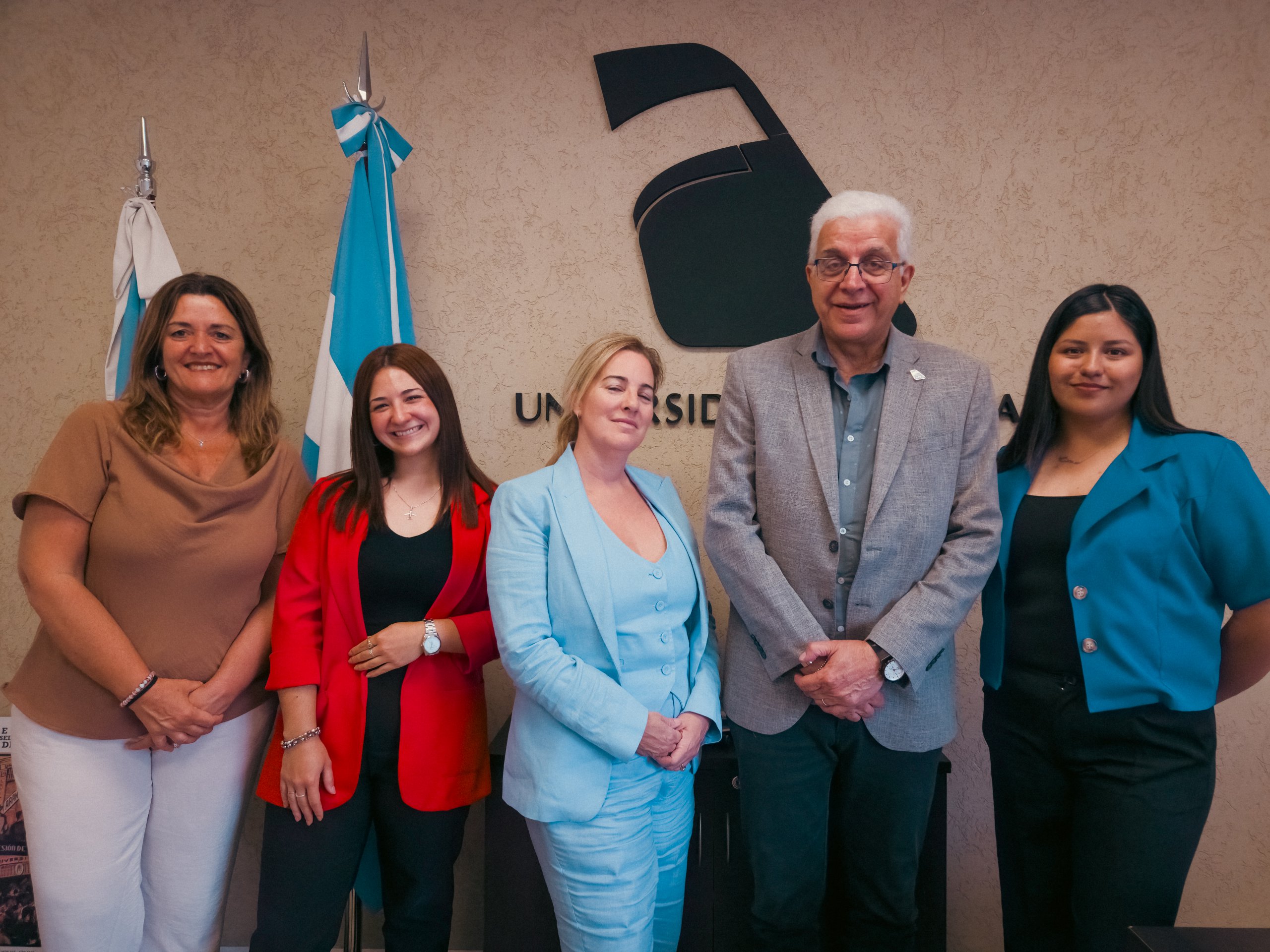 La UPE firmó un convenio con la empresa Aerowise La UPE firmó un convenio con la empresa Aerowise