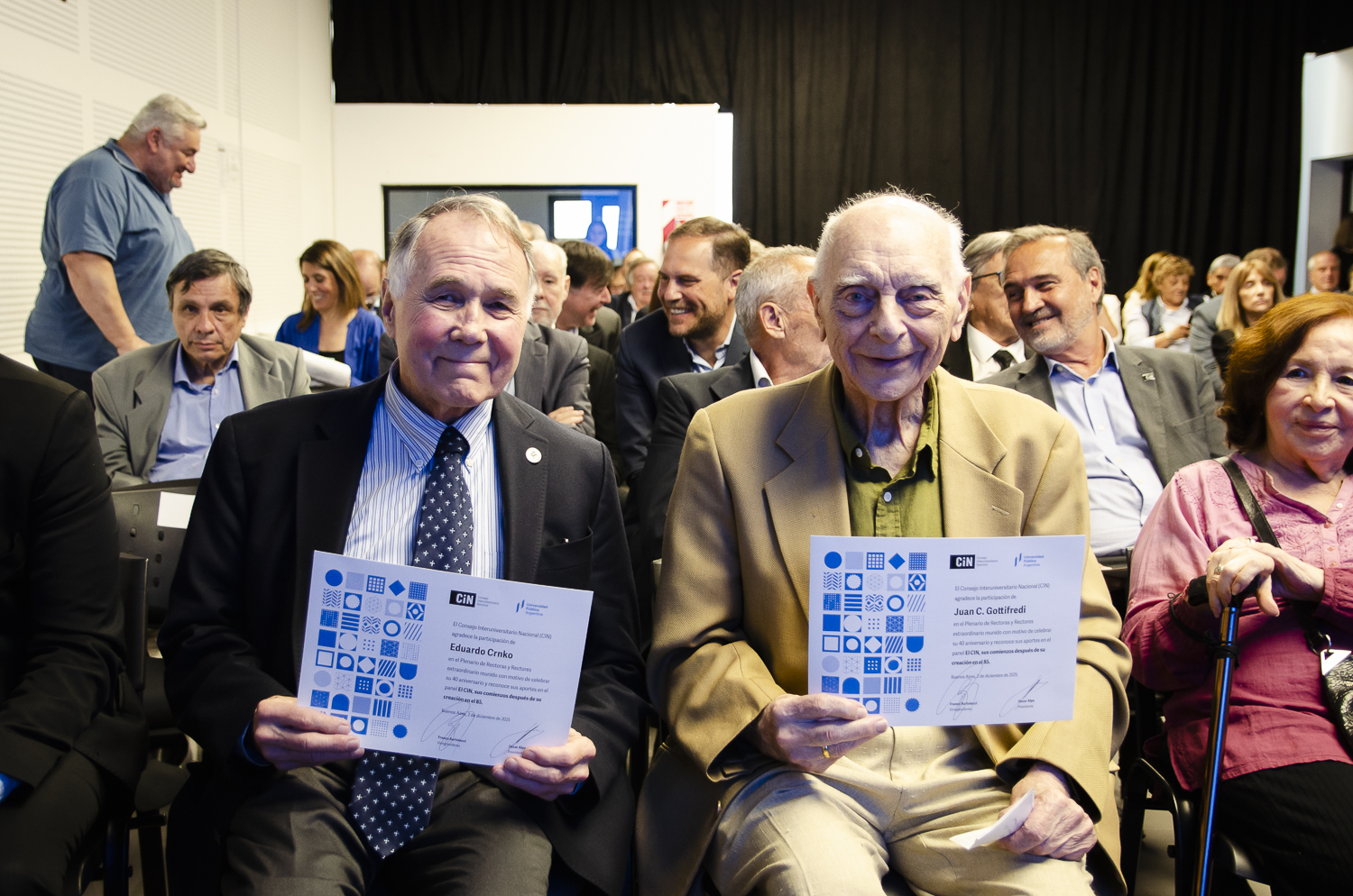 2025-12-02 PLENARIO 40 AÑOS-0249