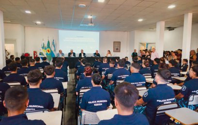 Presentación de la Diplomatura Universitaria en Operador de Seguridad Municipal