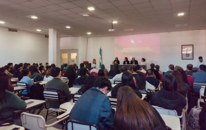 La UPE realizó la 1° Jornada Internacional de Jóvenes en Investigación, Vinculación y Transferencia 2026