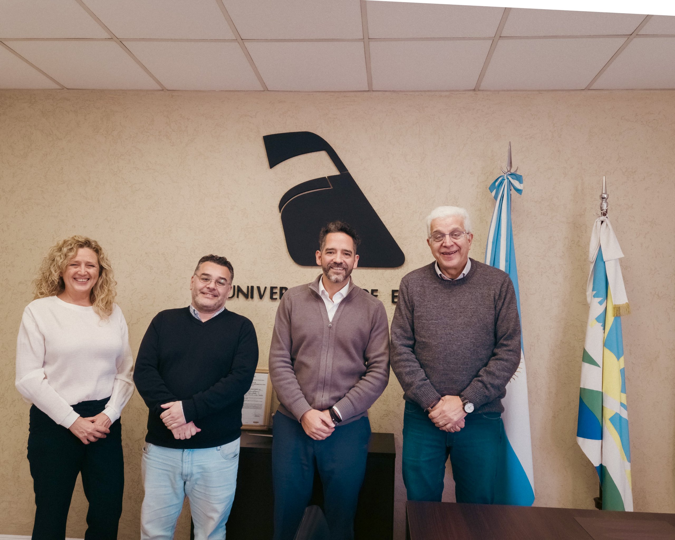 La UPE firma un convenio con la Cámara Argentina de la Última Milla La UPE firma un convenio con la Cámara Argentina de la Última Milla